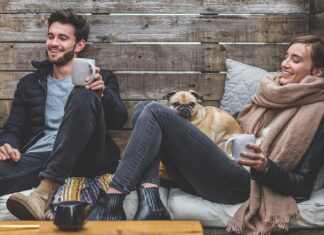 Co za kanapą w salonie?